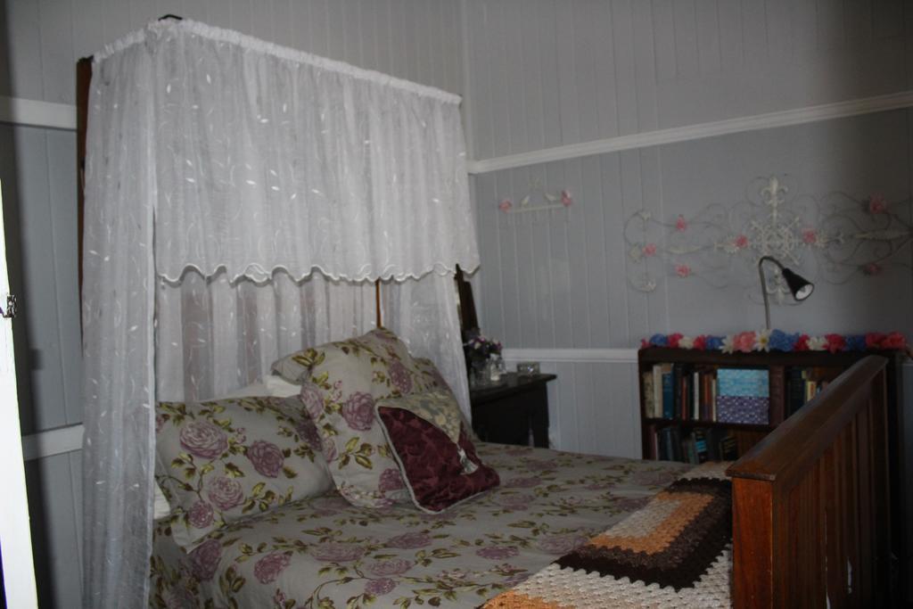 Rosebank Homestead And Farmstay Дэлби Экстерьер фото
