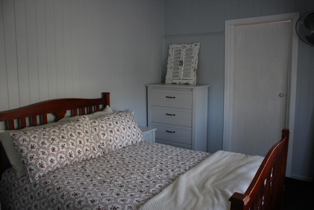 Rosebank Homestead And Farmstay Дэлби Экстерьер фото